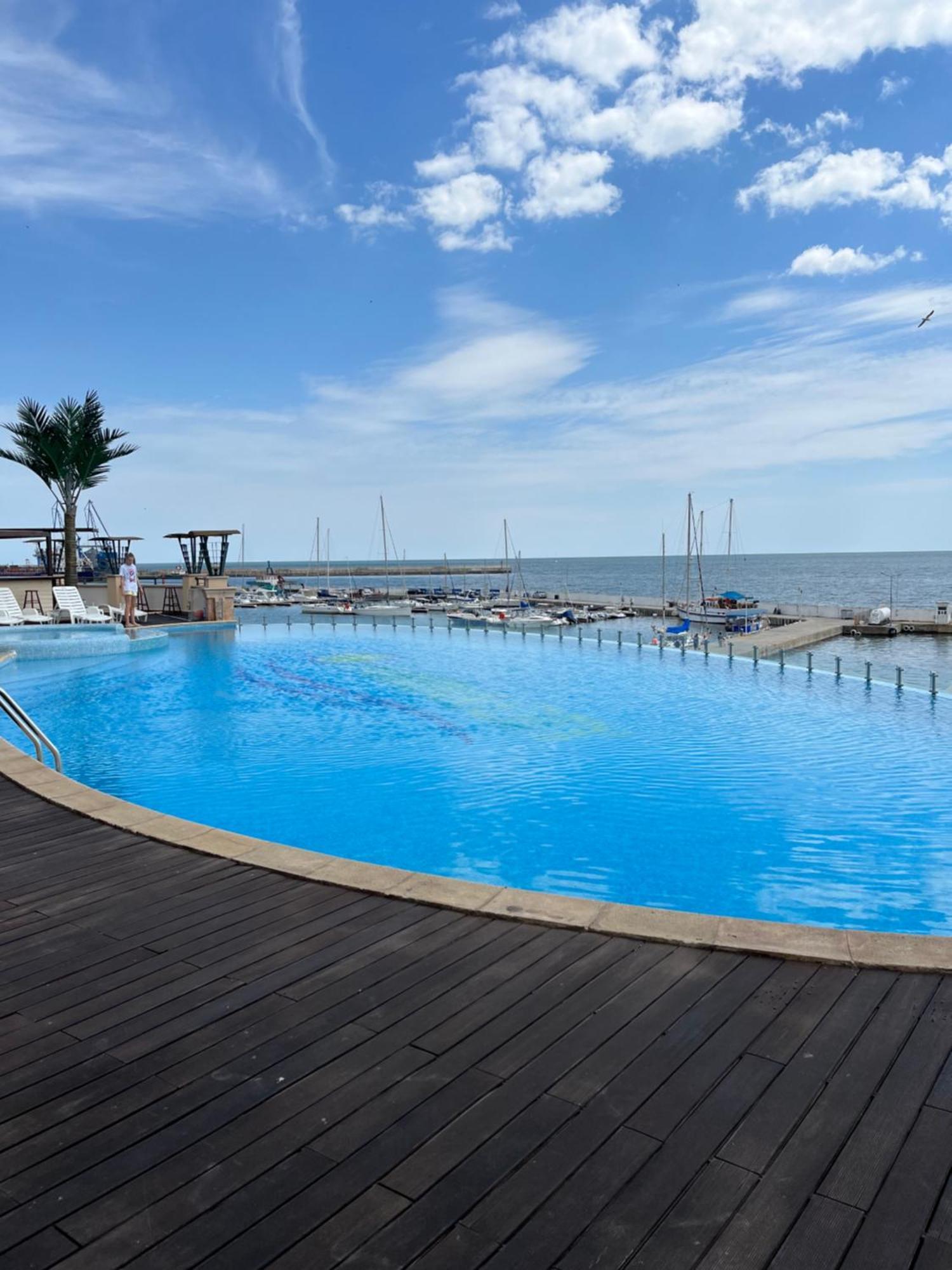 Privat Apartament Marina City バルチク エクステリア 写真